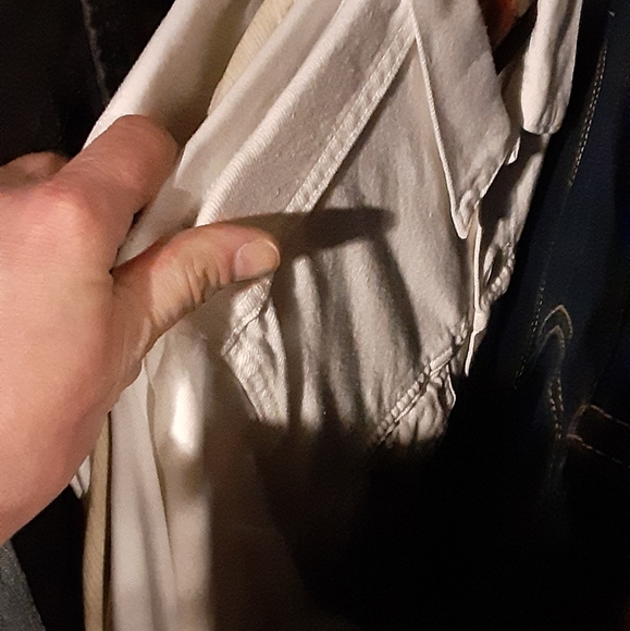 White Levi's! SAWTOOTH BARSTOW TRUCKER JACKETS!! - Picture 9 of 16